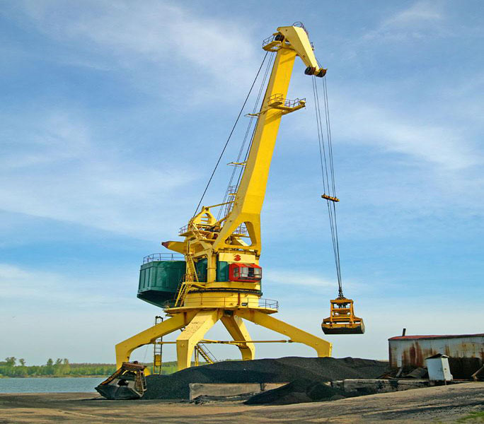 Heavy Load Quayside Portal Mobile Luffing Port Crane.jpg Heavy Load Quayside Portal Mobile Luffing Port Crane.jpg